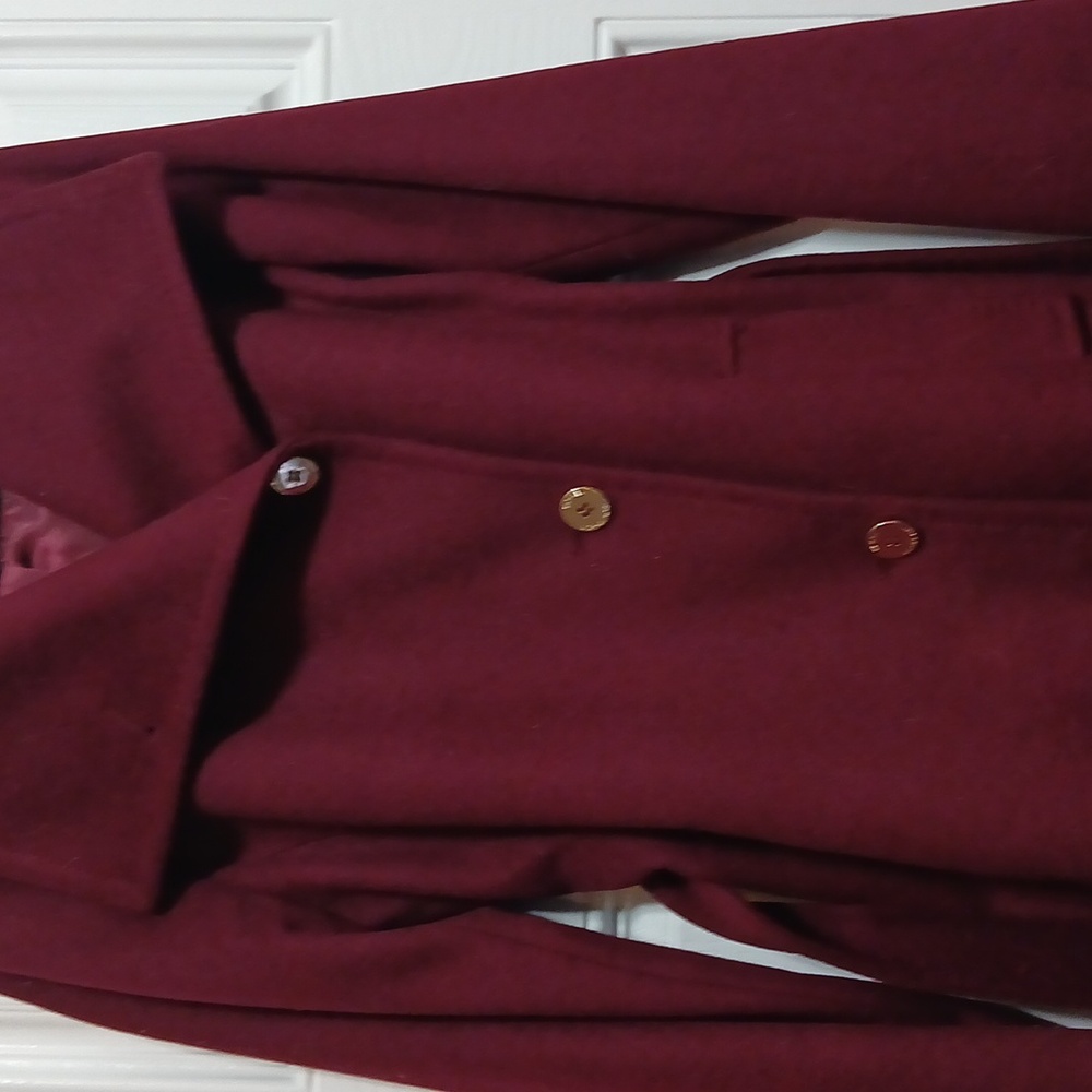 NWT Michael Kors Knee-length Burgundy Button/waist tie Peacoat. Size 10. - Picture 2 of 7